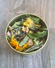 Load image into Gallery viewer, Botanical Steam &amp; Bath Tea- Floral or Highlands Blends
